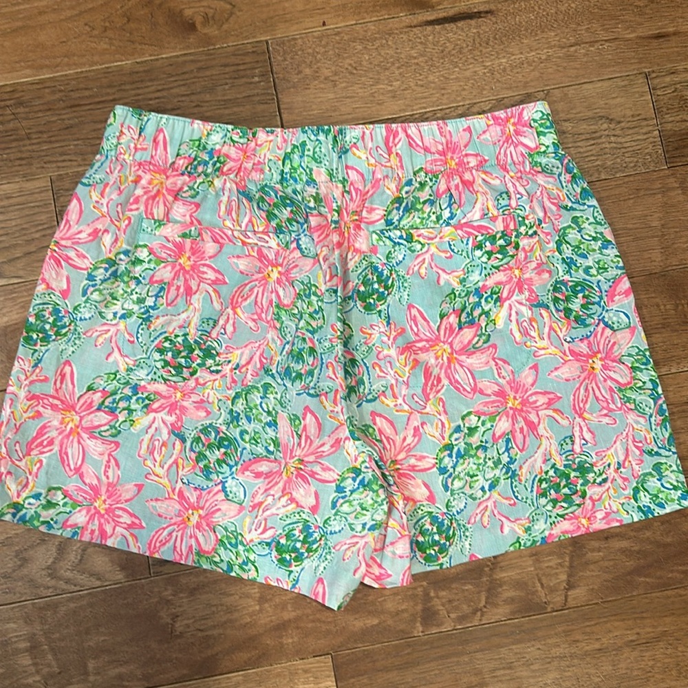 Lilly Pulitzer linen shorts - Picture 3 of 3